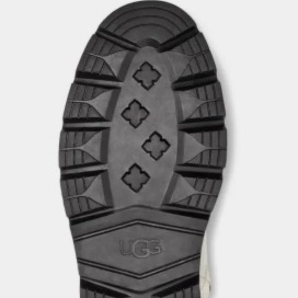 UGG Sidnee Lace Up Boots - Picture 7 of 7